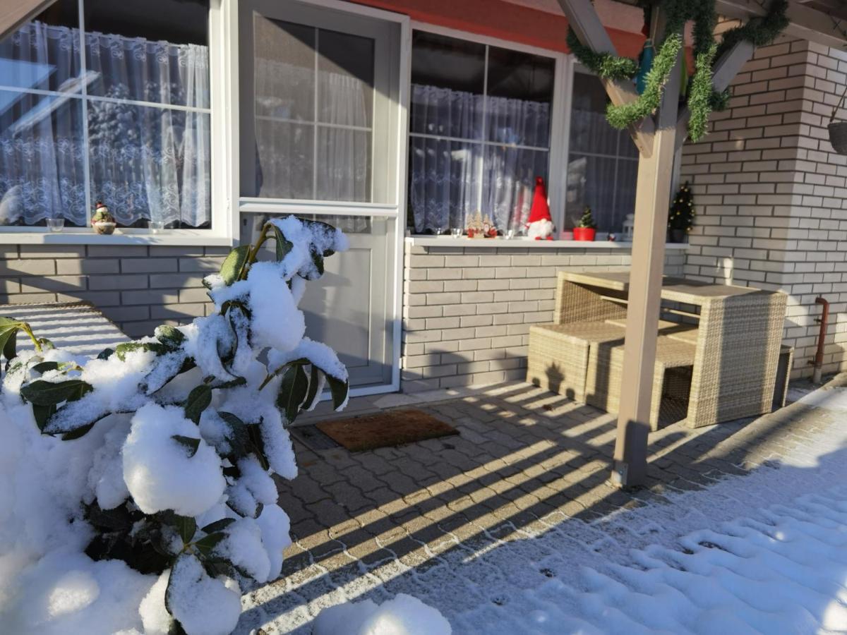 Berc Apartman Egerszalók Exterior foto