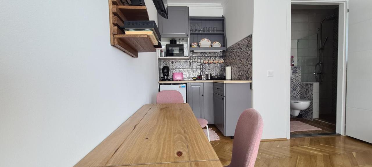 Berc Apartman Egerszalók Exterior foto