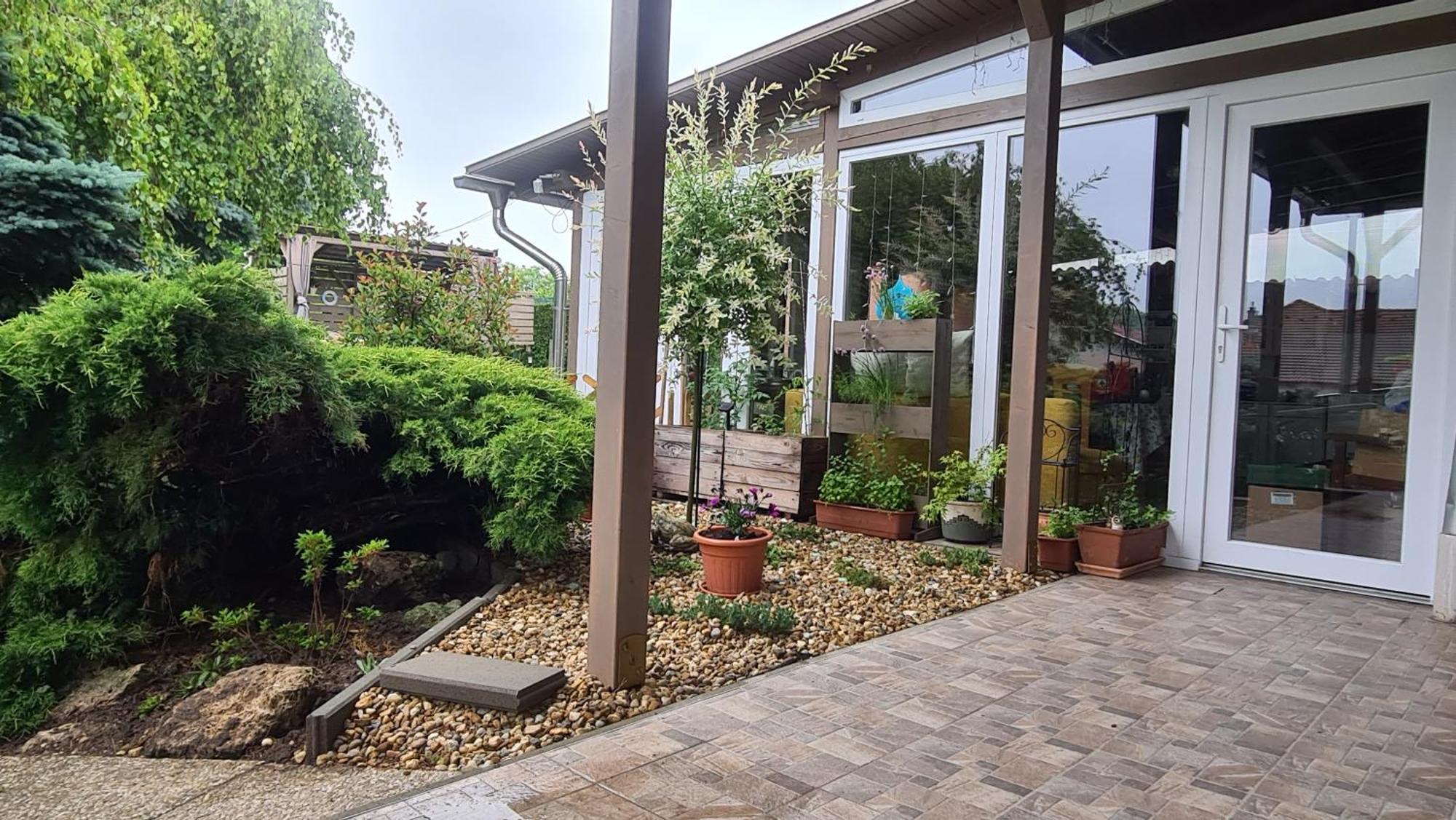 Berc Apartman Egerszalók Exterior foto