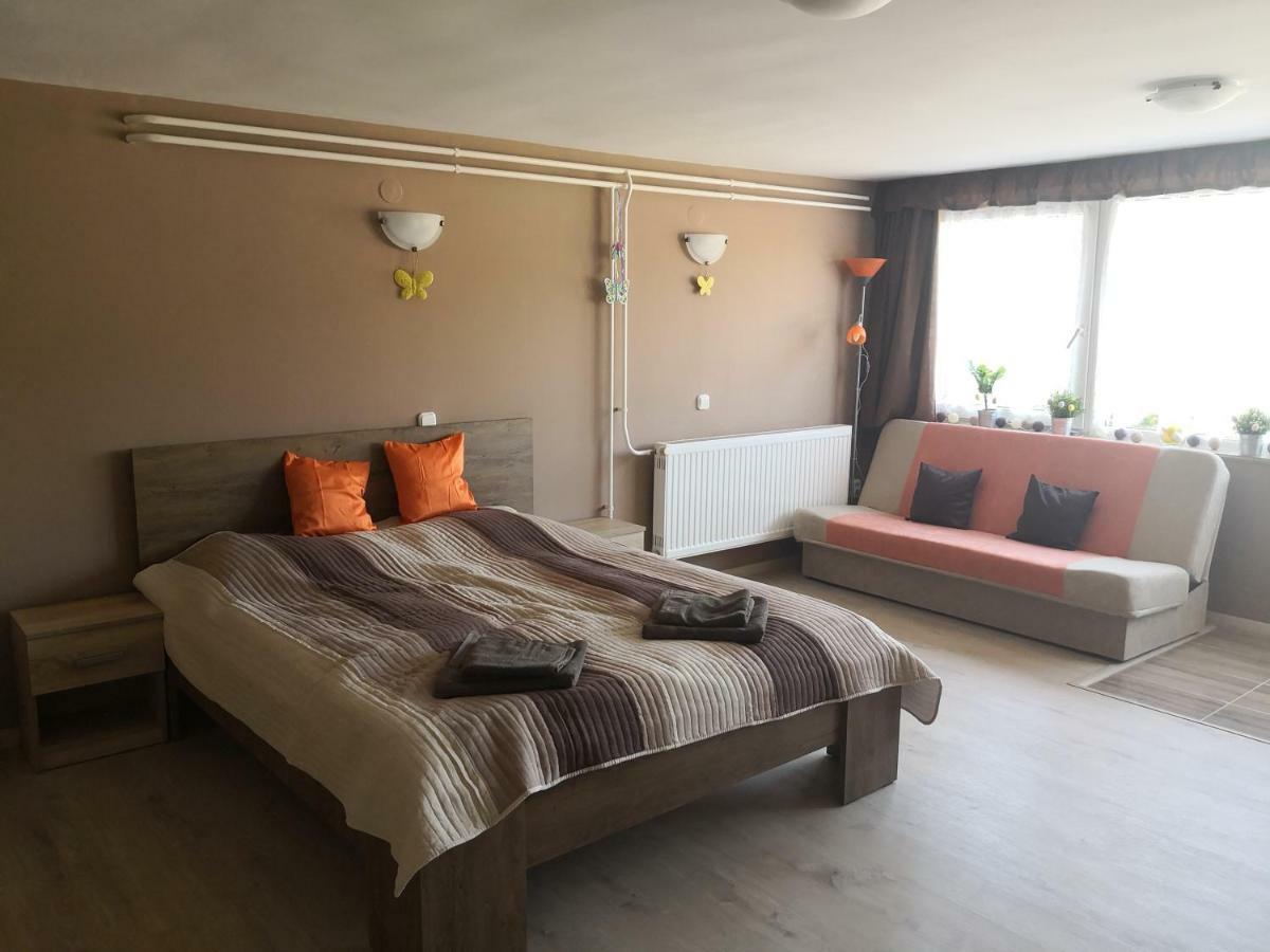Berc Apartman Egerszalók Exterior foto